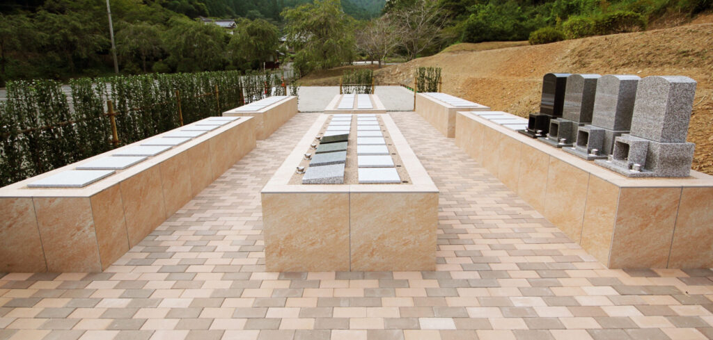 永代供養付の小さなお墓 「桜楓苑（おうふうえん）」がオープンしま